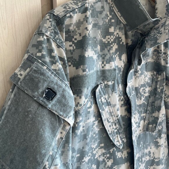 US Army ACU Digital Camo Uniform Military Combat Coat Size Medium Reg Jacket Zip - Picture 3 of 7